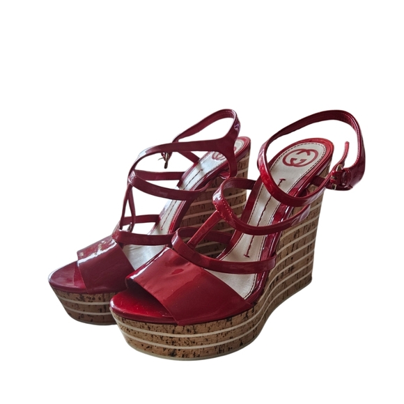 Gucci Red Pattent Leather Strappy Wedge Sandals - Picture 12 of 16
